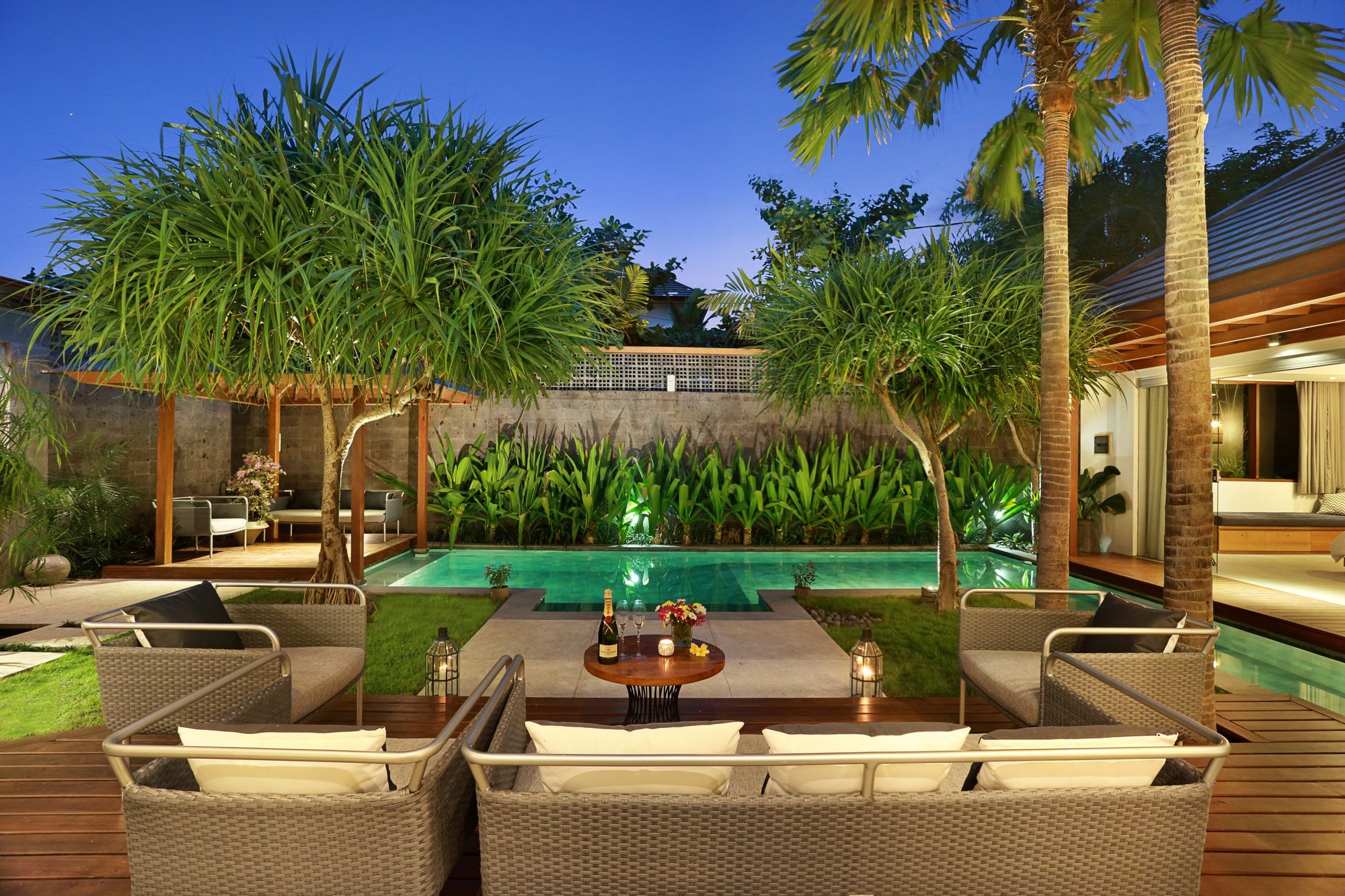 Villa Odyssey Seminyak Zewnętrze zdjęcie