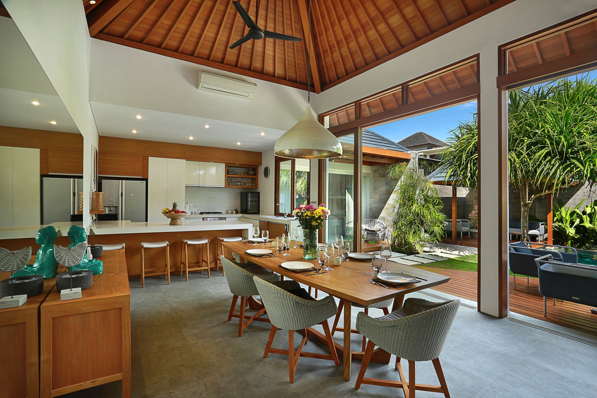 Villa Odyssey Seminyak Zewnętrze zdjęcie